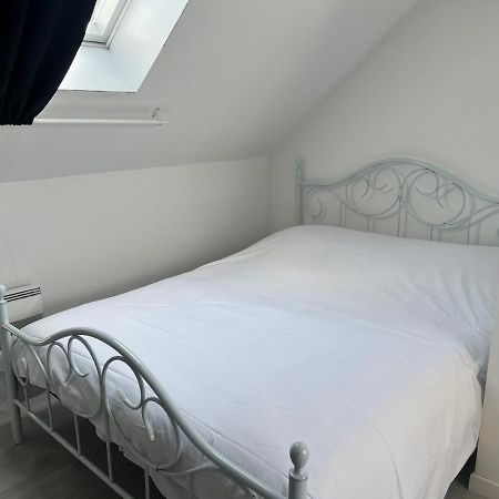 Appartement Prive Calais Exteriör bild