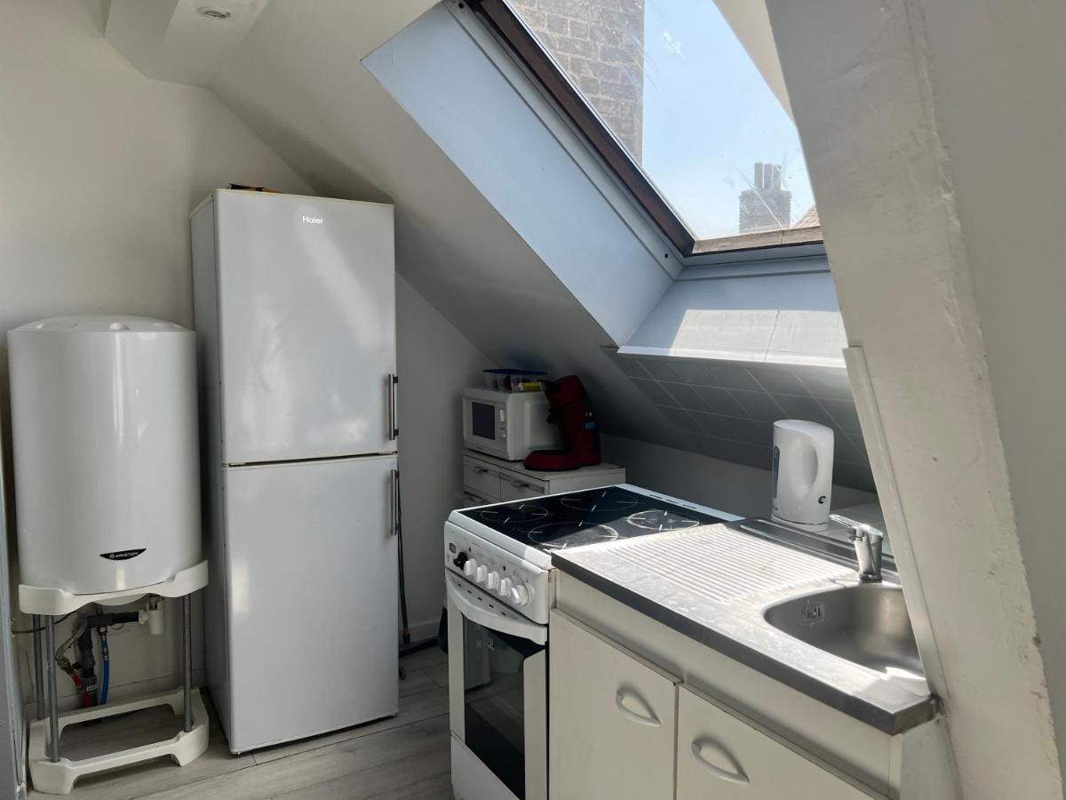 Appartement Prive Calais Exteriör bild